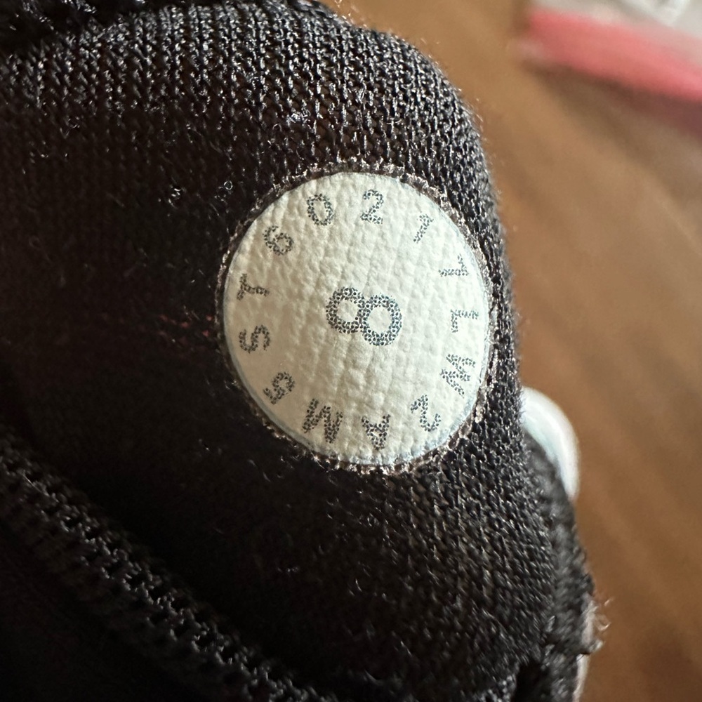 Lululemon Energy Bra (Nulux)
Vivid Vision Multi Black
Size 8
W2AM5S - Picture 4 of 4